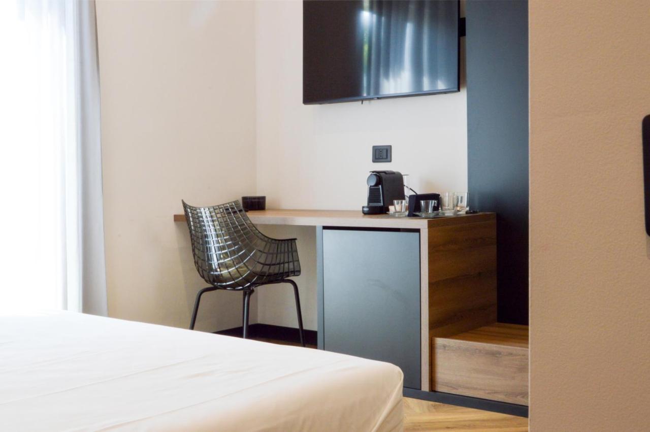 Adriatic Luxury Suites Pescara Exterior photo