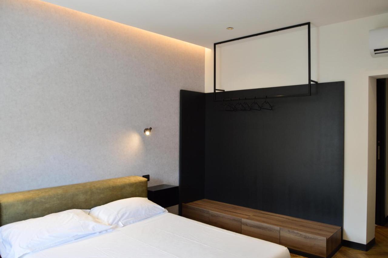 Adriatic Luxury Suites Pescara Exterior photo