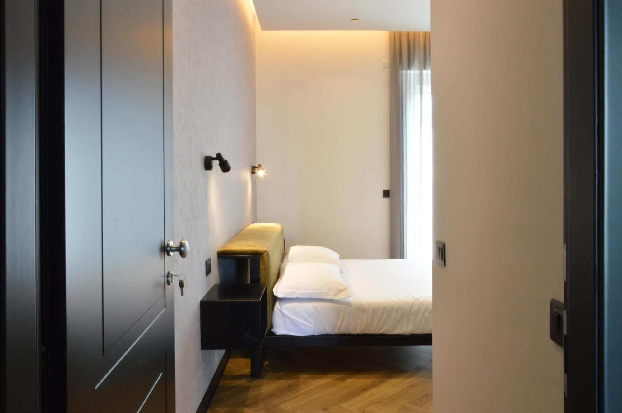 Adriatic Luxury Suites Pescara Exterior photo